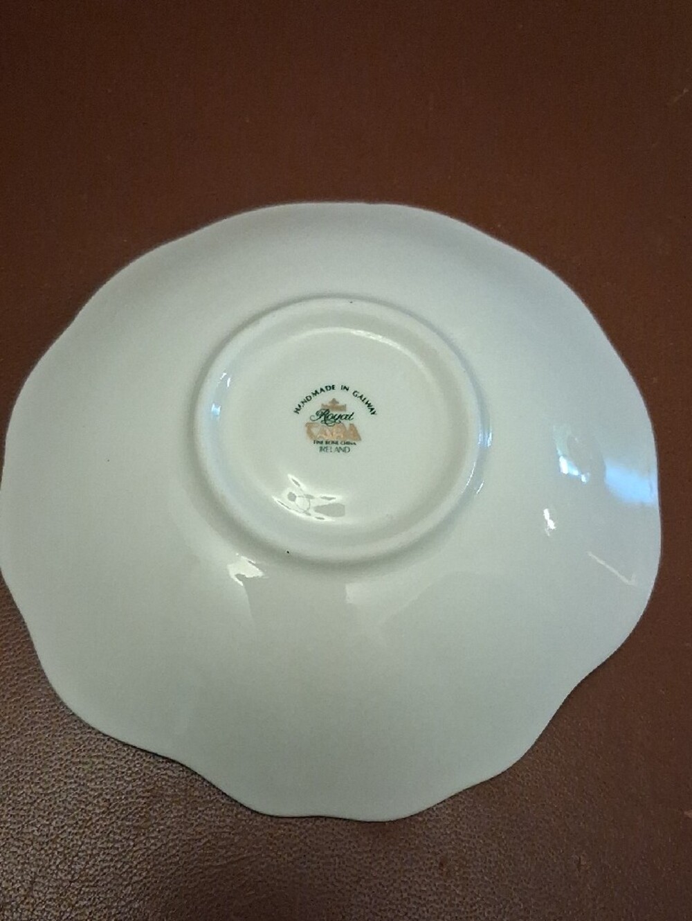 Royal Tara Fine Bone China Trinket Dish Book Of Kells Design - Picture 7 of 8